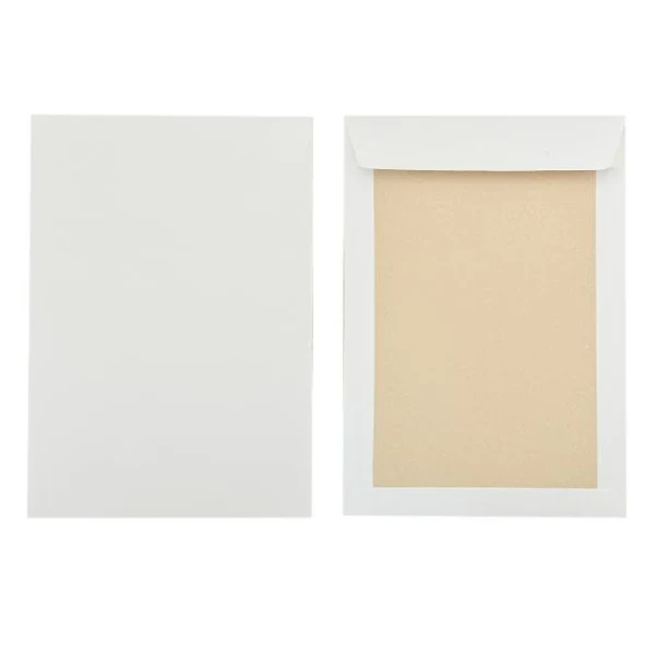Poštové obálky C4 s páskou, s kartónovou zadnou stranou biele 