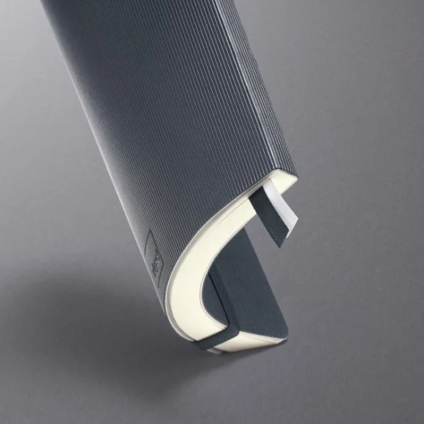 Zápisník CONCEPTUM linajkový tmavo sivý, mäkká väzba 135x210mm 
